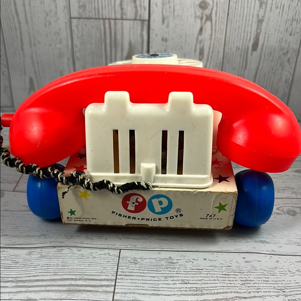 Vintage Fisher-Price Classic Chatter Telephone Toy with Wooden Base - Picture 5 of 8